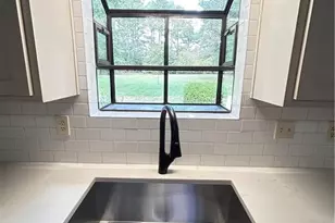 4415 Indian Trace Dr, Alpharetta, GA 30004 - Photo 29