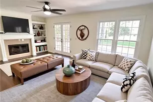 4415 Indian Trace Dr, Alpharetta, GA 30004 - Photo 5