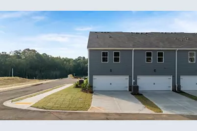 6749 Leigh Street, Flowery Branch, GA 30542 - Photo 9