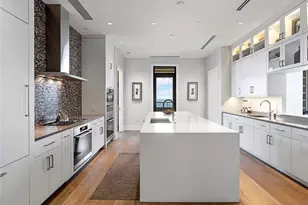 3376 Peachtree Rd NE, Atlanta, GA 30326 - Photo 21