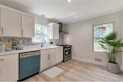 1684 Oak Ridge Way, Lawrenceville, GA 30044 - Photo 5