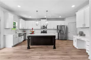 662 Eagles Nest Cir, Auburn, GA 30011 - Photo 17