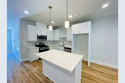 1099 North Village Drive, Decatur, GA 30032 - Photo 9