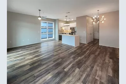 560 Dutch Valley Road NE #2301, Atlanta, GA 30324 - Photo 3