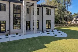 1939 Sunny Hill Rd, Lawrenceville, GA 30043 - Photo 5