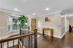 2735 Skyland Dr NE, Atlanta, GA 30319 - Photo 7