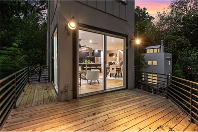 335 Eureka Drive NE, Atlanta, GA 30305 - Photo 15