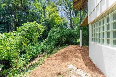 335 Eureka Drive NE, Atlanta, GA 30305 - Photo 23