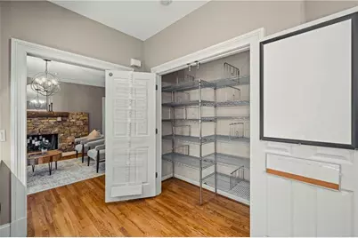 2813 W Roxboro Road NE, Atlanta, GA 30324 - Photo 33