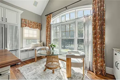 2813 W Roxboro Road NE, Atlanta, GA 30324 - Photo 27