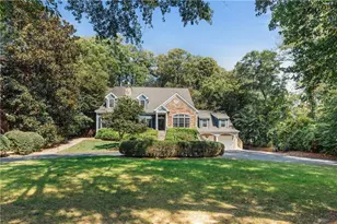 2813 W Roxboro Rd NE, Atlanta, GA 30324 - Photo 3