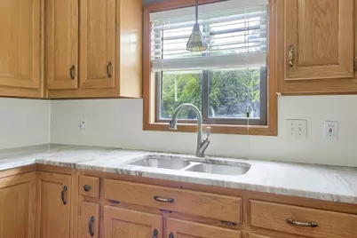 2067 York River Way, Suwanee, GA 30024 - Photo 13