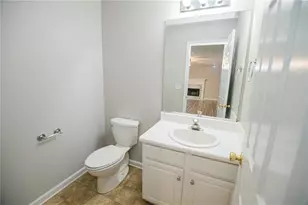 903 Kendall Park Dr, Winder, GA 30680 - Photo 9