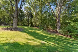 107 Crown Ln, Woodstock, GA 30188 - Photo 31