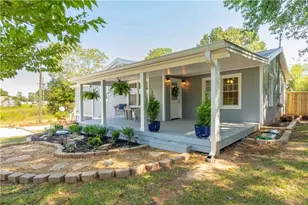 1849 Dooley Town Rd, Statham, GA 30666 - Photo 3