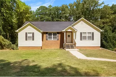 4592 N Landing Drive, Marietta, GA 30066 - Photo 1