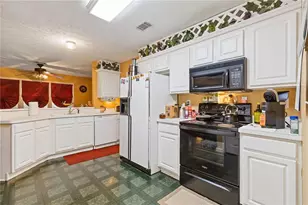 8345 Shadow Creek Dr, Bethlehem, GA 30620 - Photo 7