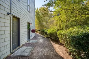 220 Semel Cir NW, Atlanta, GA 30309 - Photo 7