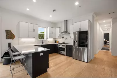 417 E College Avenue #302, Decatur, GA 30030 - Photo 5