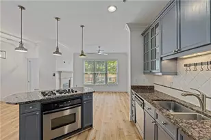 825 Highland Ln NE, Atlanta, GA 30306 - Photo 11