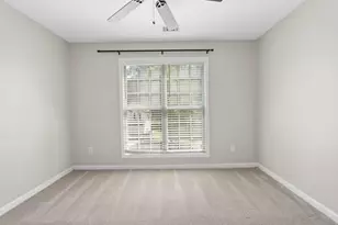 3637 Oakland Spring Ct, Snellville, GA 30039 - Photo 15