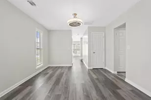 3637 Oakland Spring Ct, Snellville, GA 30039 - Photo 5