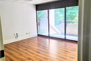 1549 Clairmont Rd, Decatur, GA 30033 - Photo 1