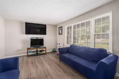 1343 Burbank Trail, Morrow, GA 30260 - Photo 5