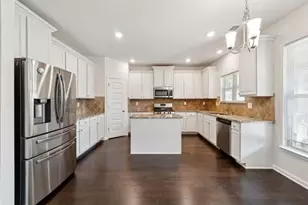 3408 Lake End Dr, Loganville, GA 30052 - Photo 13