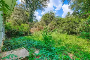 1337 McClelland Ave, Atlanta, GA 30344 - Photo 23