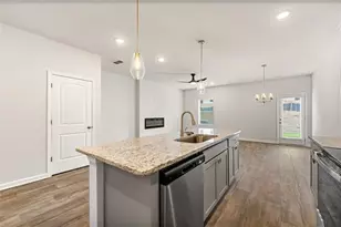 8395 Columbia Ct, Palmetto, GA 30268 - Photo 9