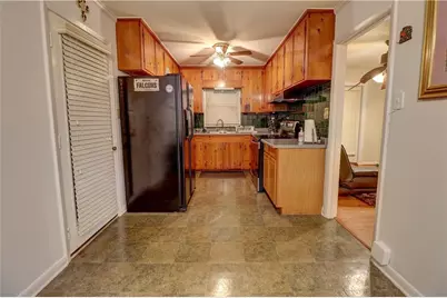 281 Springdale Drive, Winder, GA 30680 - Photo 3