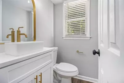 2180 E Chester Circle SE, Conyers, GA 30013 - Photo 9