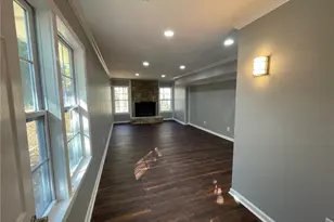 2570 Rocky Springs Dr, Marietta, GA 30062 - Photo 23