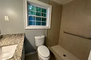 2570 Rocky Springs Dr, Marietta, GA 30062 - Photo 31