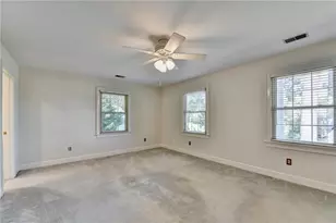 2859 Village Ct, Gainesville, GA 30506 - Photo 15