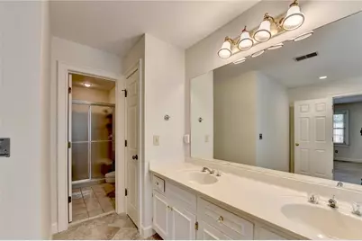 2859 Village Court, Gainesville, GA 30506 - Photo 17