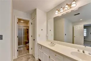 2859 Village Ct, Gainesville, GA 30506 - Photo 17