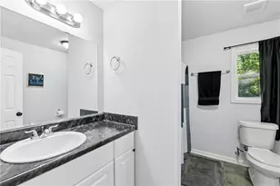 3662 Lakeview Dr, Gainesville, GA 30501 - Photo 19