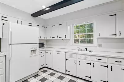 965 Heards Ferry Road, Atlanta, GA 30328 - Photo 27