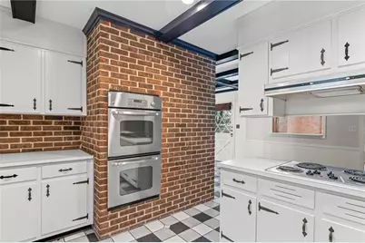 965 Heards Ferry Road, Atlanta, GA 30328 - Photo 29