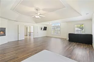 2868 Rolling Downs Way, Loganville, GA 30052 - Photo 25