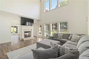 2868 Rolling Downs Way, Loganville, GA 30052 - Photo 9