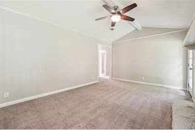 3910 Lisas Drive NW, Marietta, GA 30064 - Photo 9