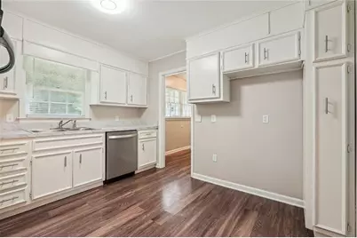 3910 Lisas Drive NW, Marietta, GA 30064 - Photo 7