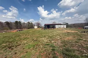 214 Homer Stephens Rd, Cornelia, GA 30531 - Photo 5