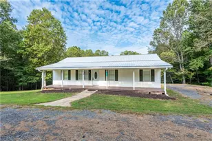 828 Rocky Ridge Rd, Jasper, GA 30143 - Photo 3