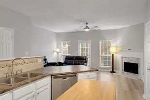 940 Tree Creek Blvd, Lawrenceville, GA 30043 - Photo 11