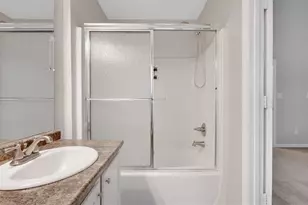 940 Tree Creek Blvd, Lawrenceville, GA 30043 - Photo 33