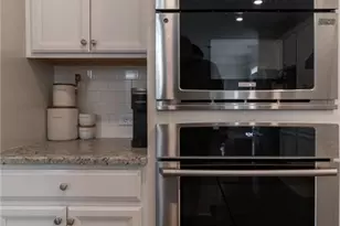 301 Cochin Dr, Woodstock, GA 30188 - Photo 13